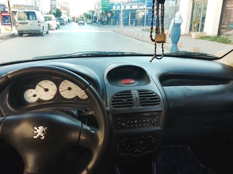 Peugeot 206 4 cheveux Gazoil 1.4 Hd tout option clim vit eltc sport 97438796