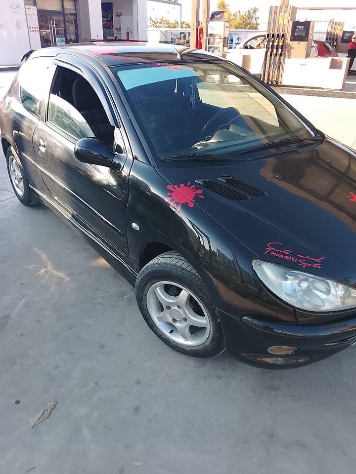 Peugeot 206 4 cheveux Gazoil 1.4 Hd tout option clim vit eltc sport 97438796