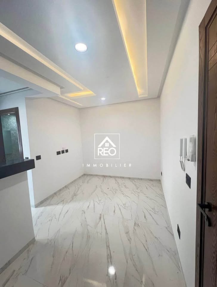 À VENDRE : Un appartement S+0 situé à Cité El Wahat